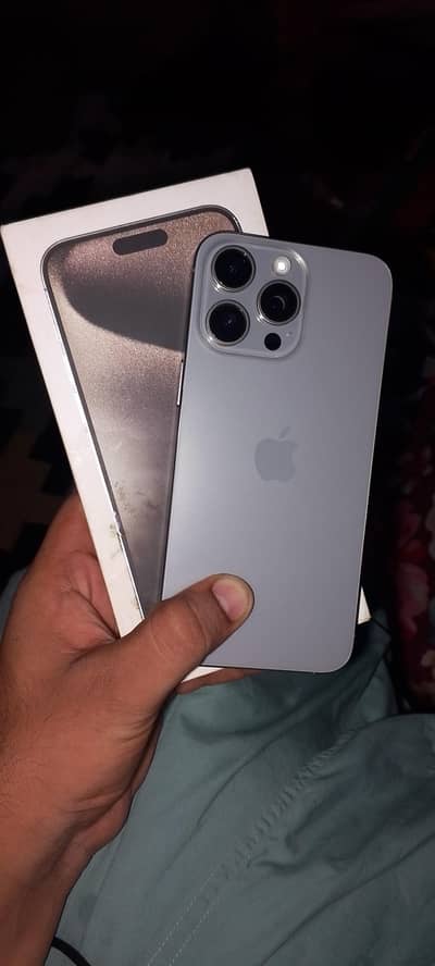 Apple iPhone 15 Pro Max