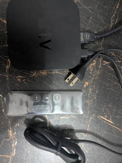 Apple TV 4K 64GB – Excellent Condition | Siri Remote | 4K HDR