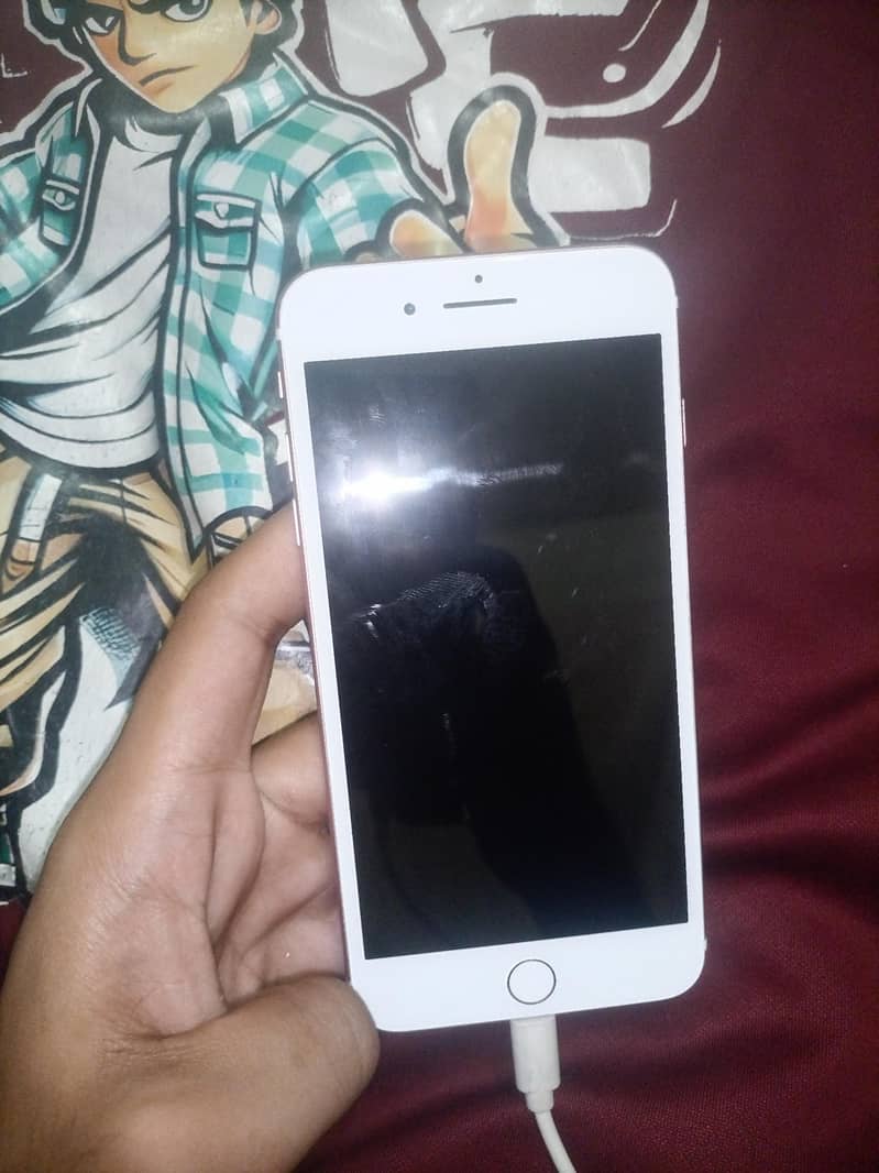 Apple iPhone 7 Plus 2