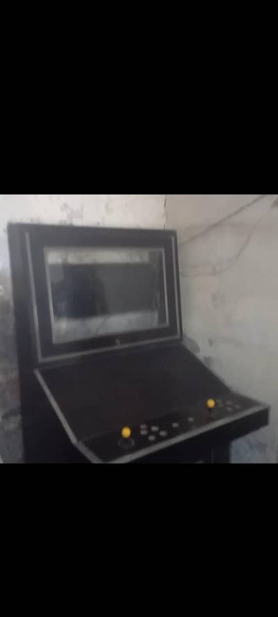 6 gaming commercial arcade videos games bodys