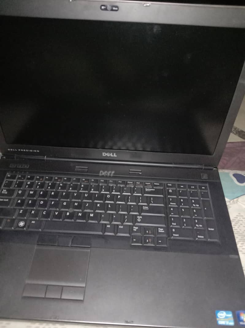 Dell precision M6600 0