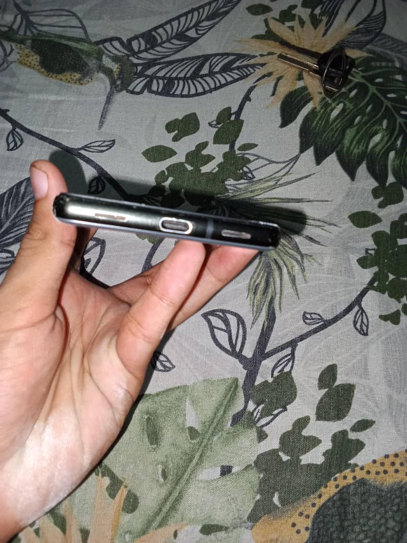 Google Pixel 6a 4