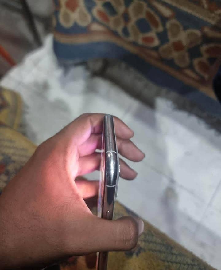 iPhone 11 Pro 3