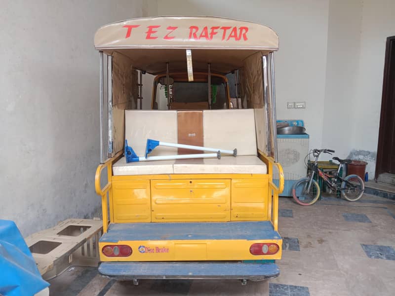 Auto Rickshaws janwan condition 4