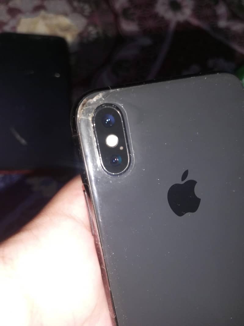 Apple iPhone X 1