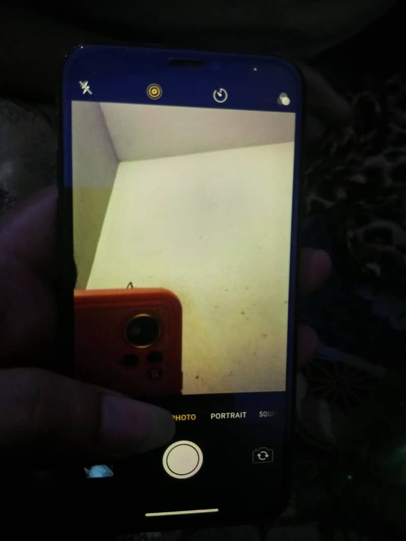 Apple iPhone X 3
