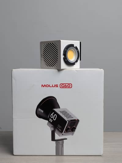 Powerful 60W Portable Video Light - Zhiyun