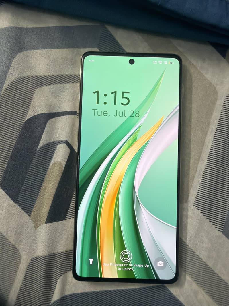 Tecno camon 30 2