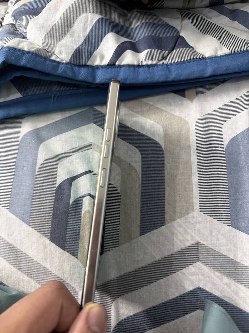 Tecno camon 30 3