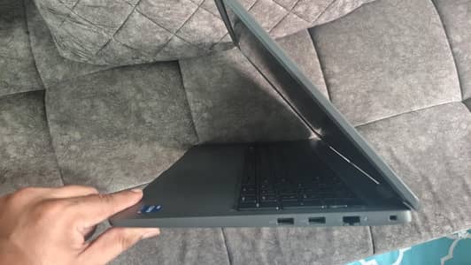 Dell latitude 3540 i5 13th gen