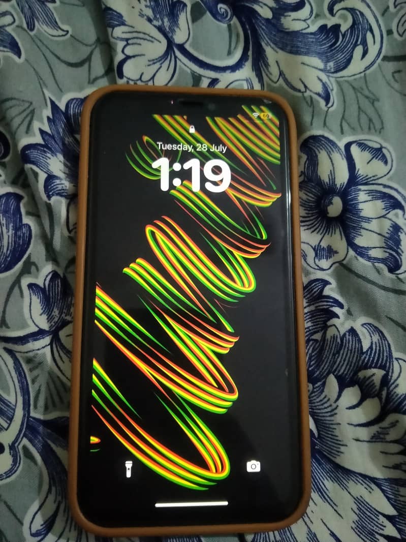 Apple iPhone 11 0