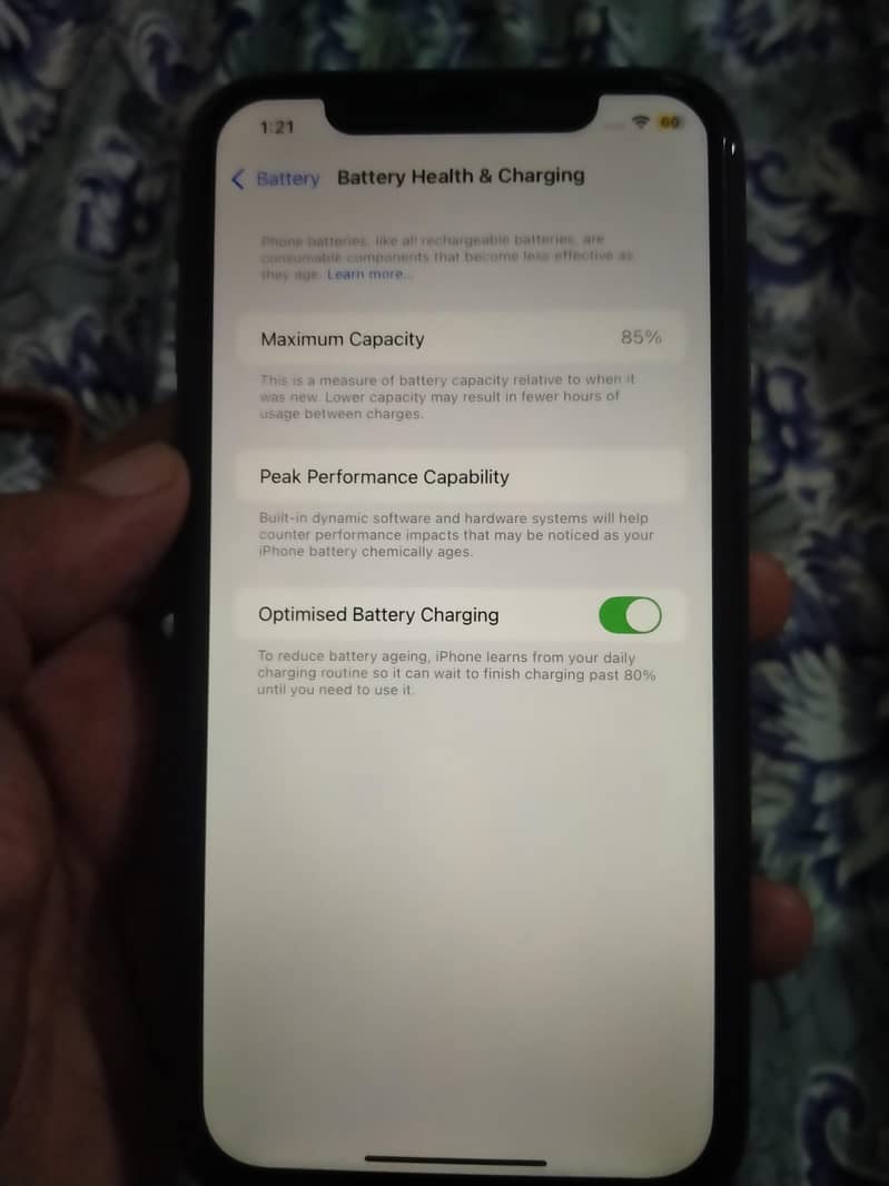 Apple iPhone 11 4