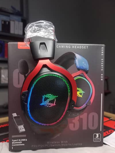 Ozeino OW310 7.1 Wireless Gaming Headset RGB 4 in 1 with ENC Mic