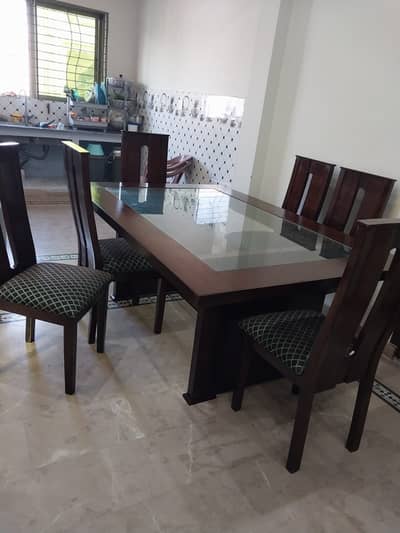 Dining Table Wth Chairs