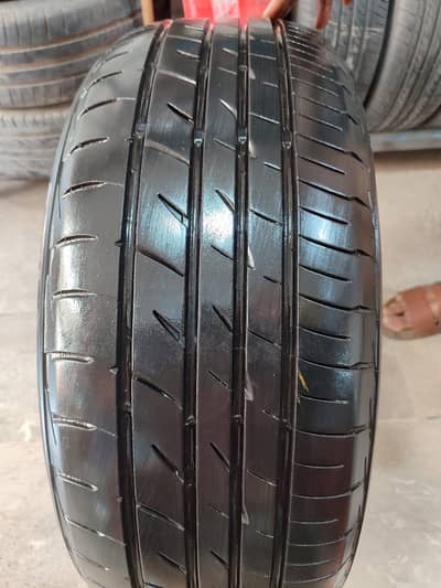 215/55/17. Size 4 Tyers required in good condition in Lahore
