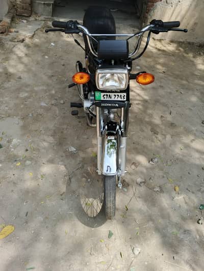 Honda cd70 2010model