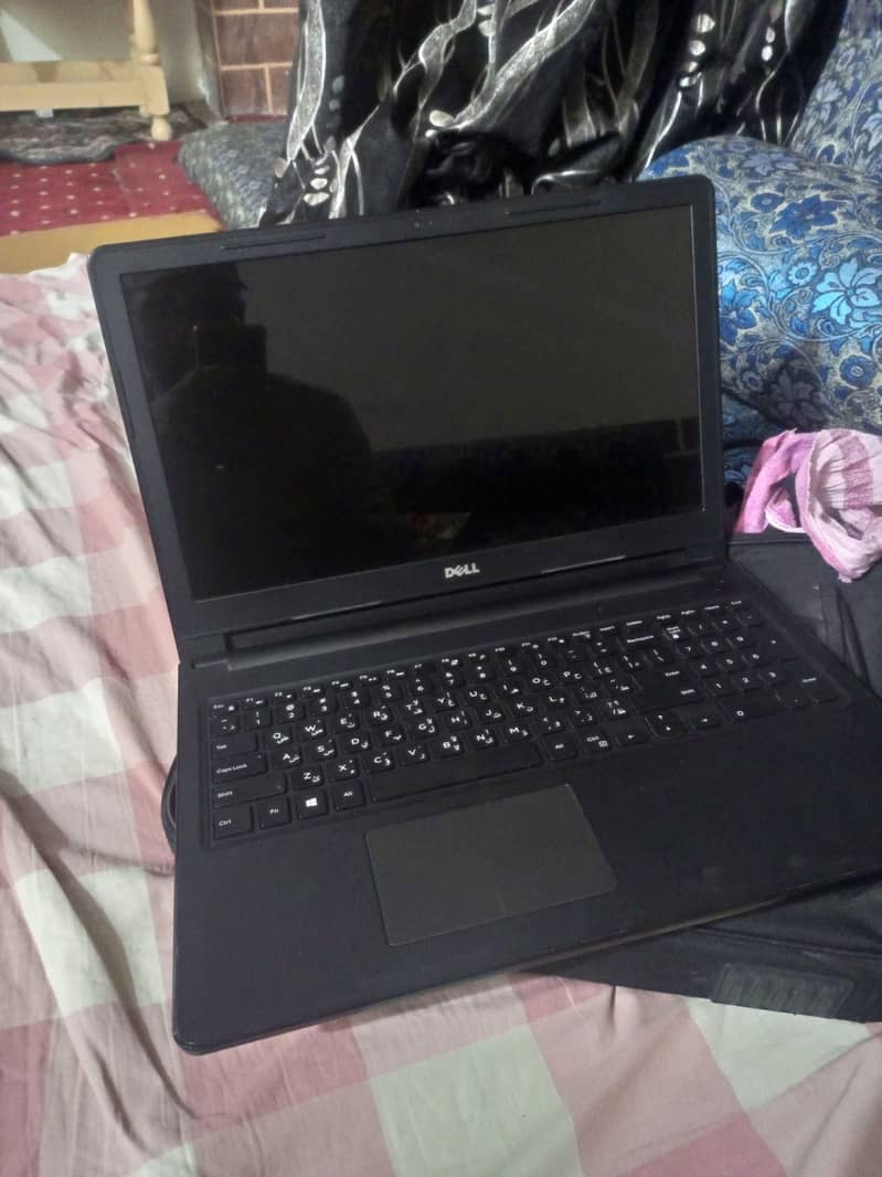 Laptop 0