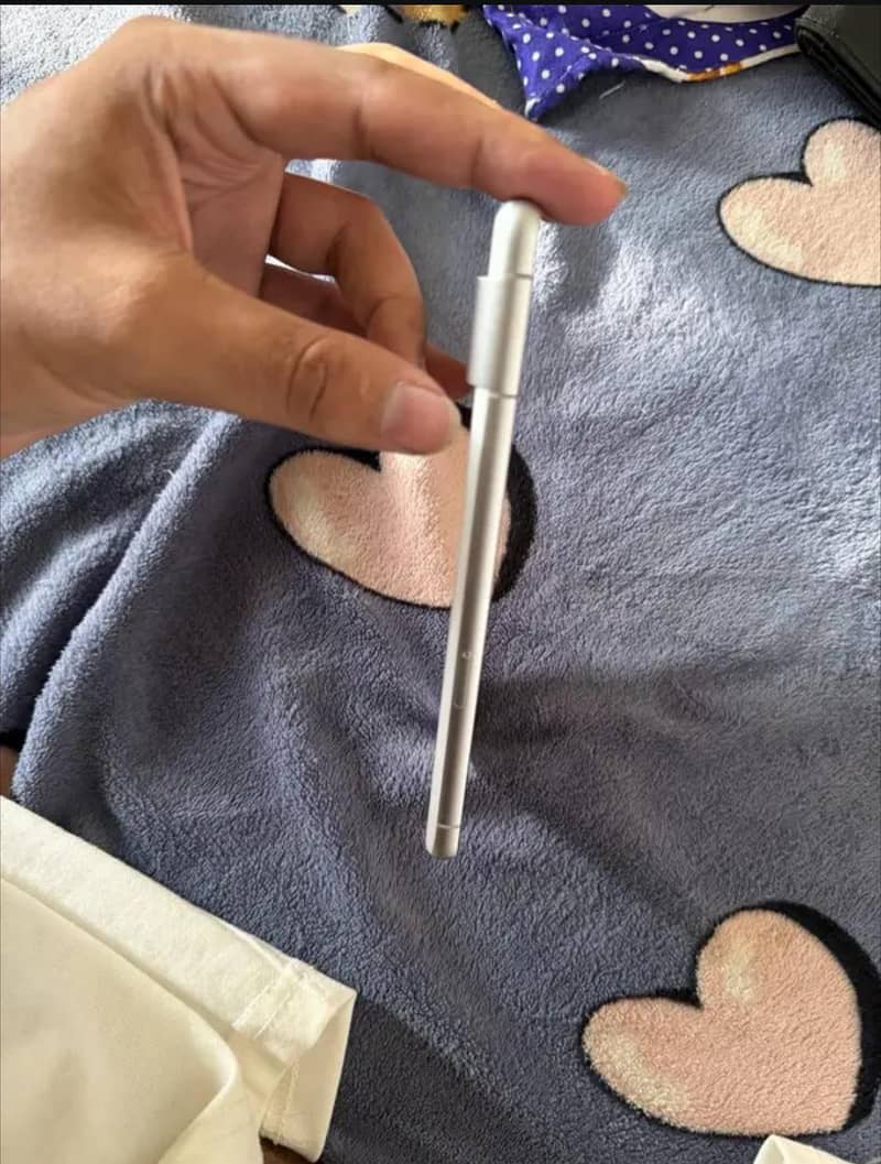 Google Pixel 7 4