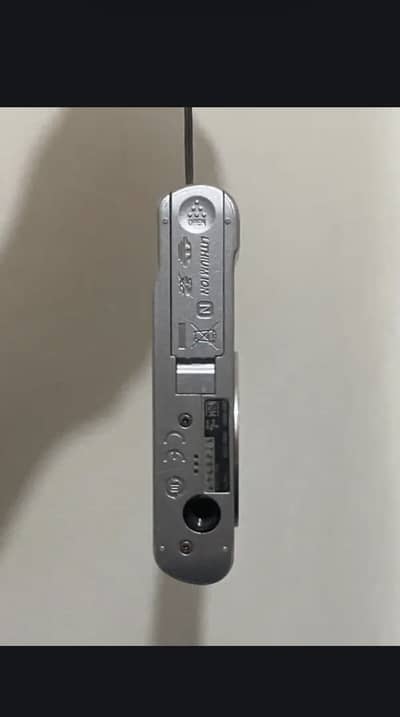 Original Sony Cyber-shot Digital camera (Silver) - Minor Used