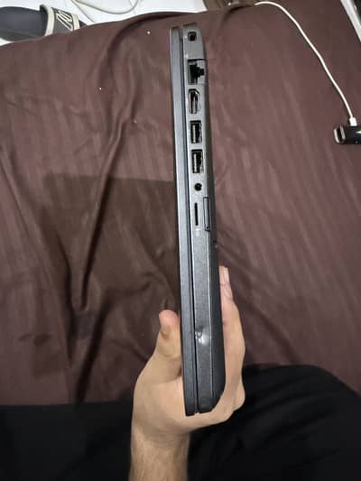 Dell latitude 5400 core i5 8th gen 8/256 gb