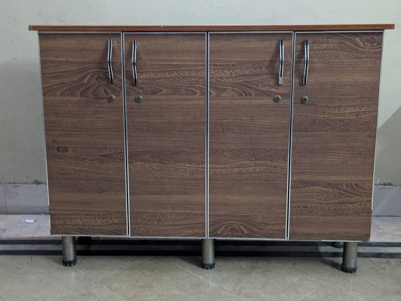 LCD rack 1