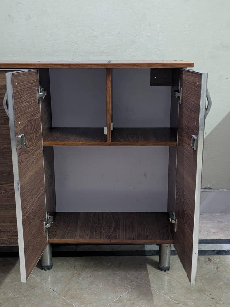 LCD rack 2