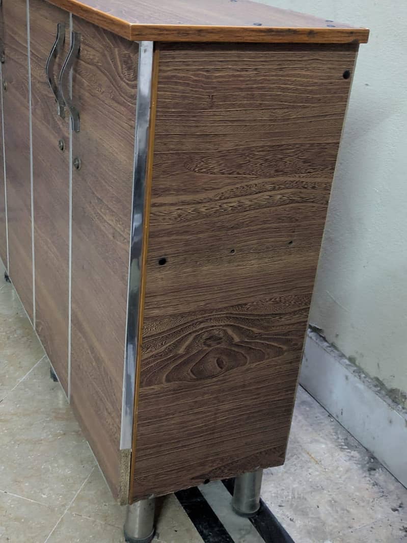LCD rack 3