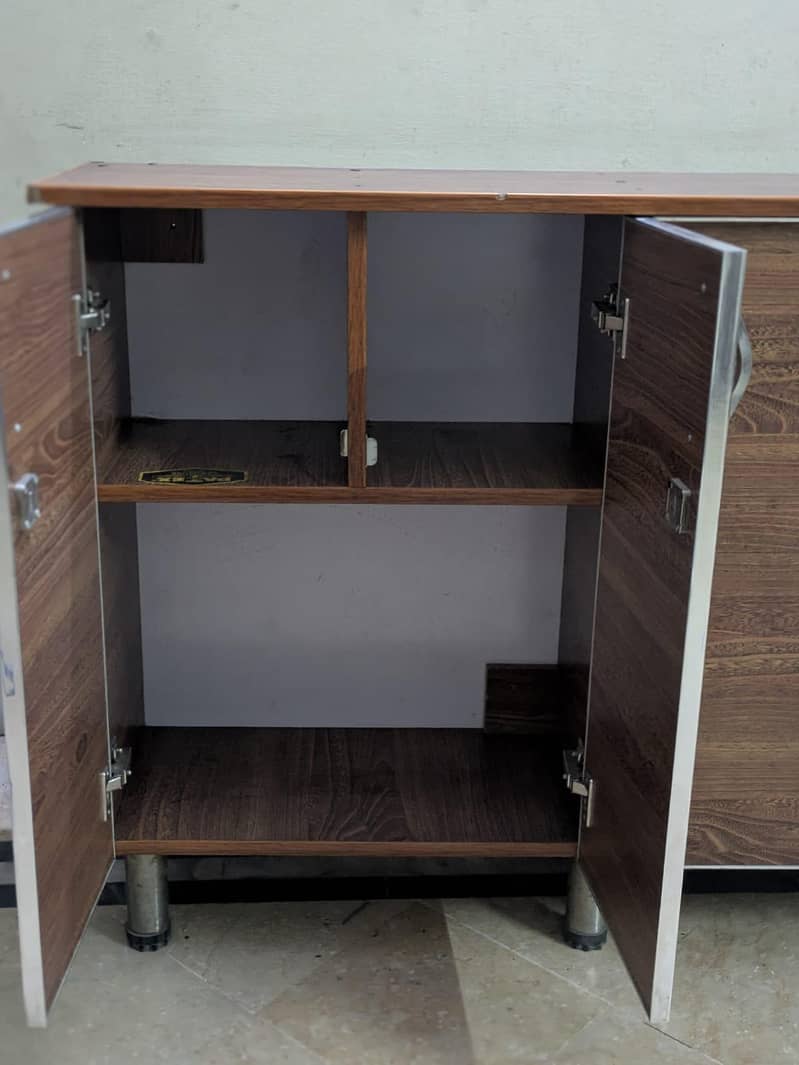 LCD rack 4