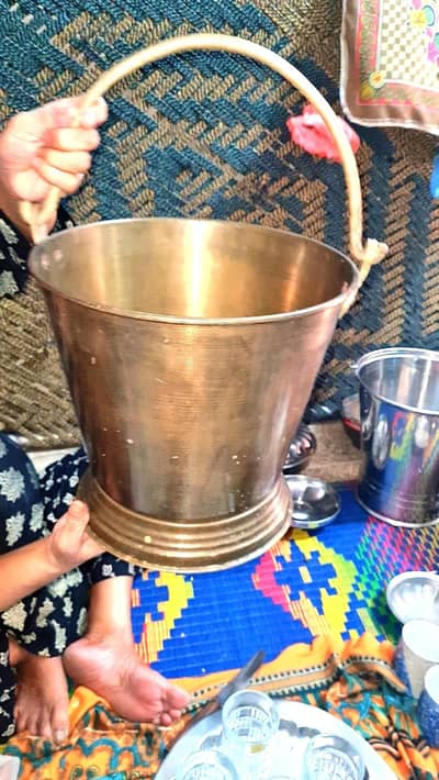 ​45 Years Old Authentic Pure Brass Antique Bucket (2 KG)