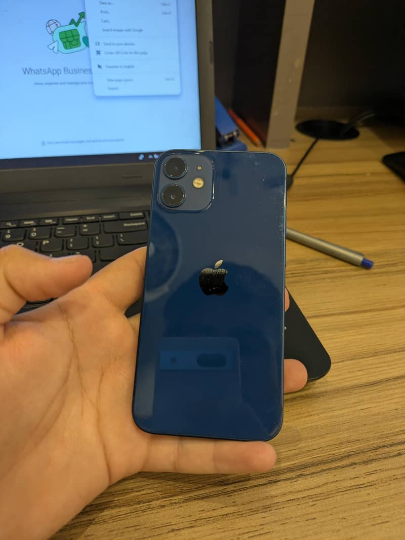 Apple iPhone 12 mini 4