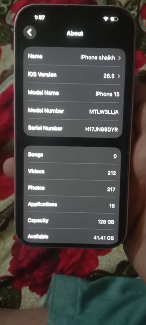 Apple iPhone 15 5