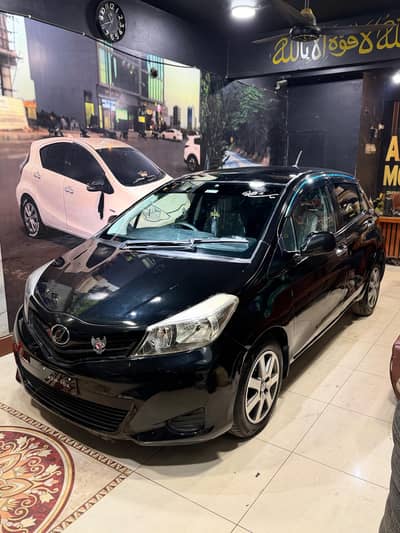 Toyota Vitz 2011/2013 PUSH START