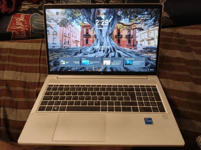 HP elite book 640 core i5 13th generation