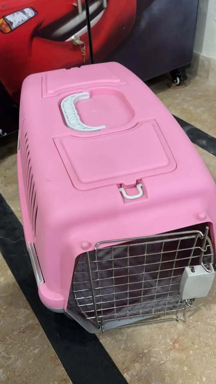 cat carrier — photo 2