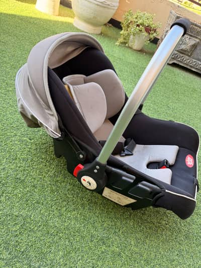 Baby carry cot plus car seat