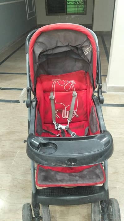 baby pram in good condtion