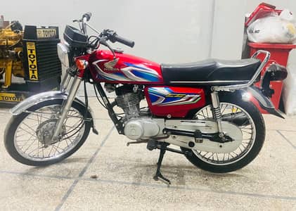 Honda CG 125 2022 Model Red Color - Excellent Condition