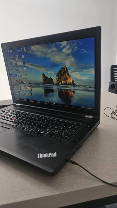 Lenovo P70 Work Station