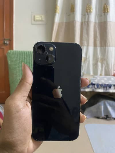 Apple iPhone 13