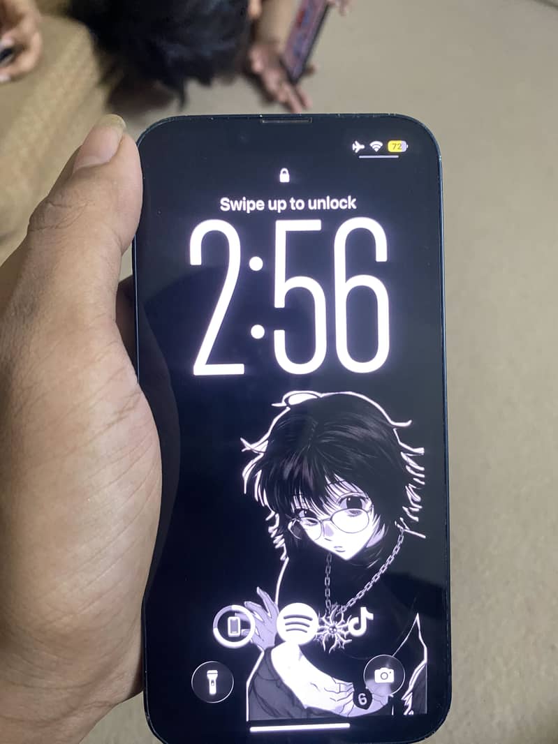 Apple iPhone 13 5