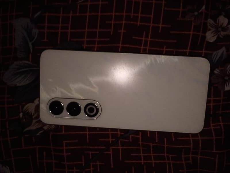Itel S25 1