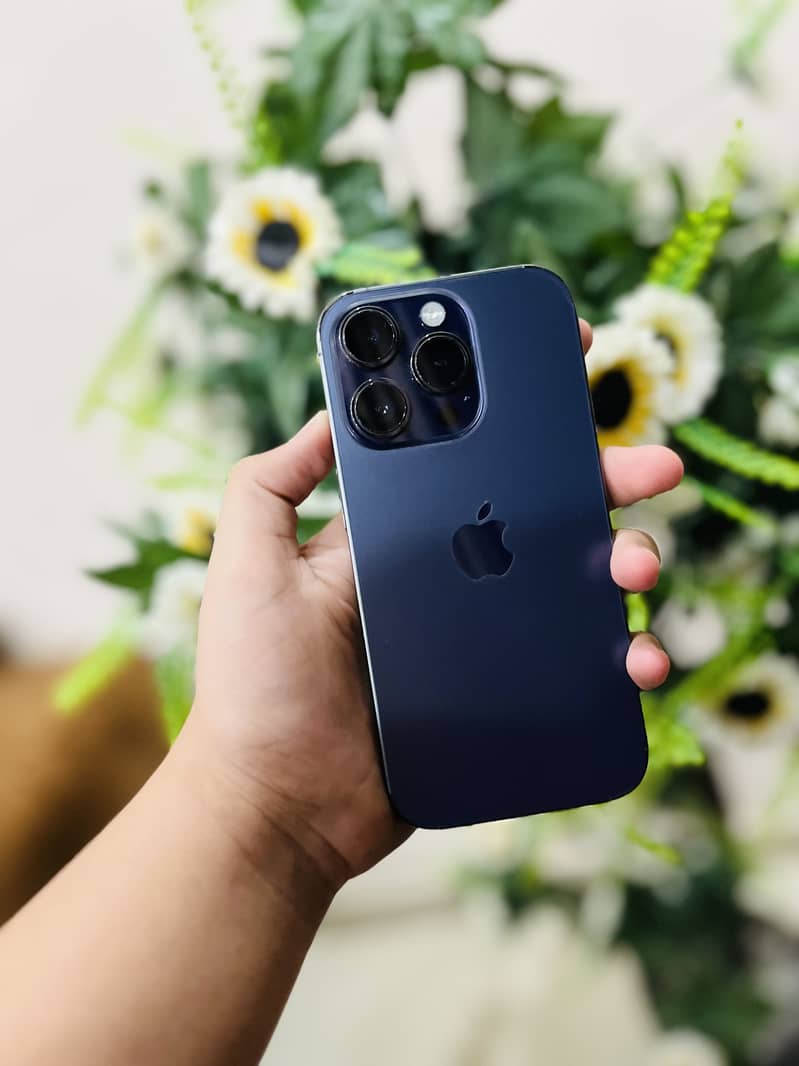 IPHONE 14 PRO 2