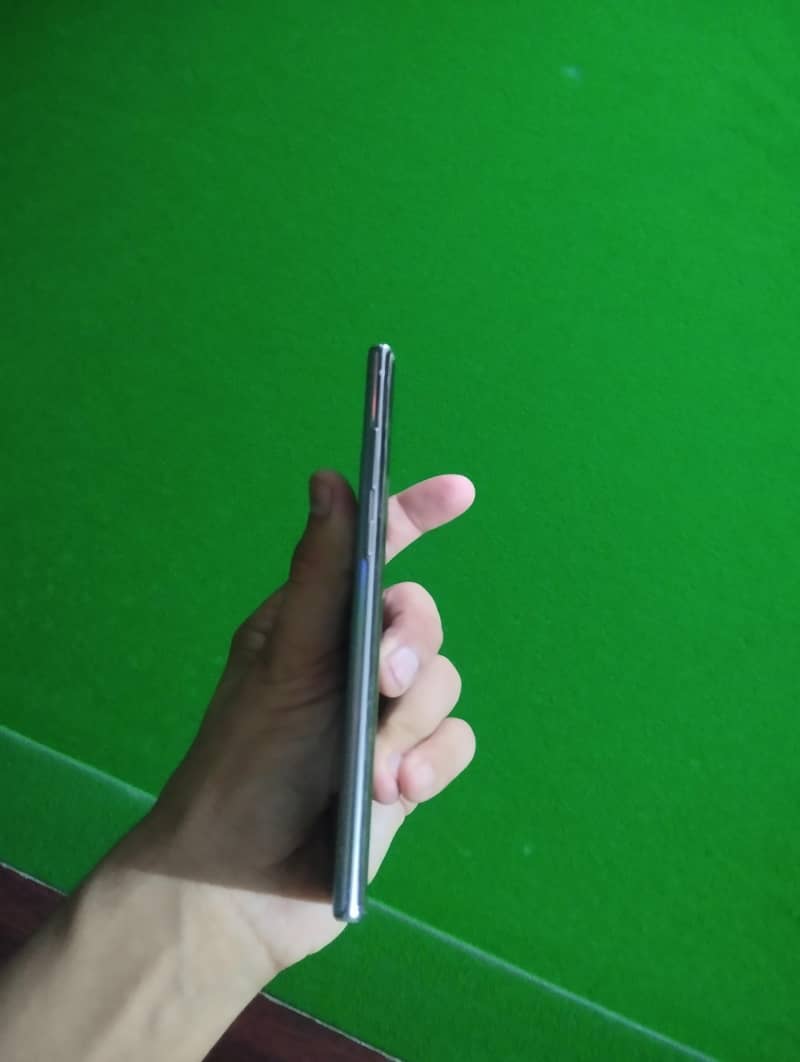 Samsung Mobile Note 10 Plus 2