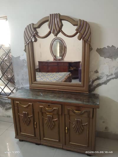 bed and dressing table