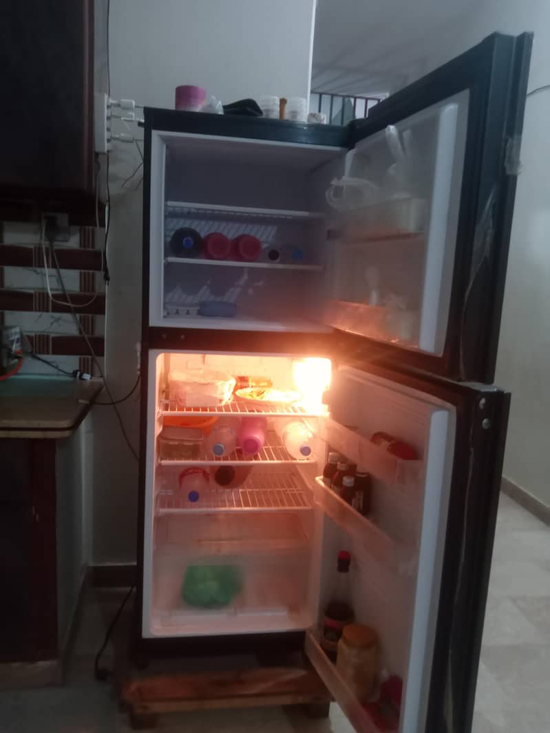 Refrigerator 1