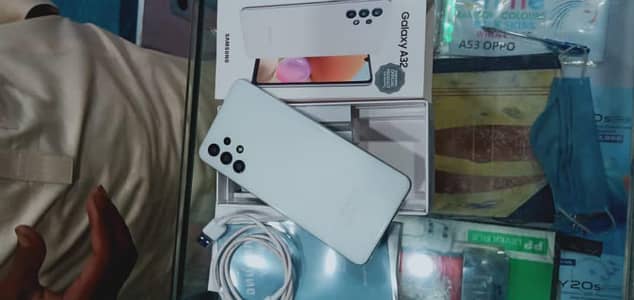 Samsung Mobile A32 6128 GB memory with full box