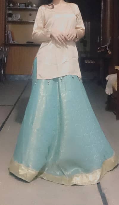 Lehnga, Beautiful Blue & Gold Lehnga with Shirt – Rs. 3,000