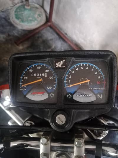 honda 125 all ok New candishn 03426124410