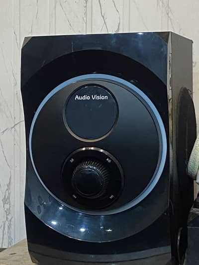 Audio vision speaker all ok
