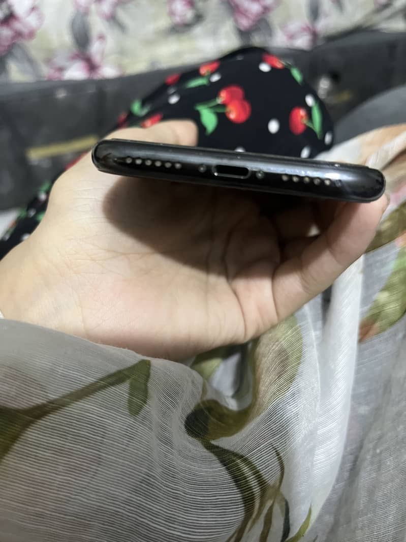 Apple iPhone X 2